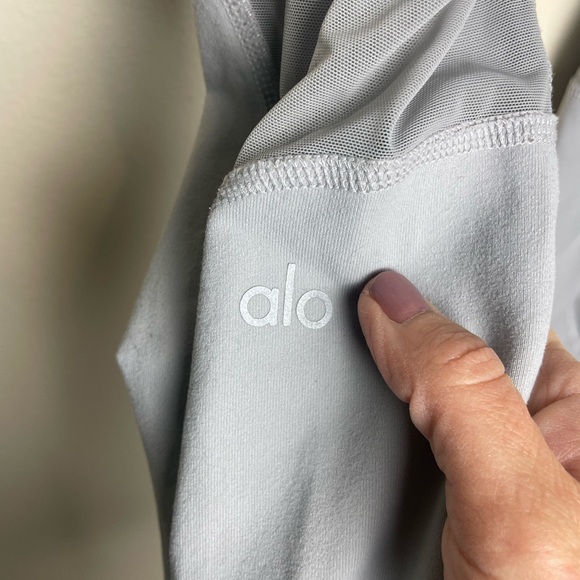 ALO Yoga Stirrups full length leggings fulll length size medium grey - Picture 4 of 7